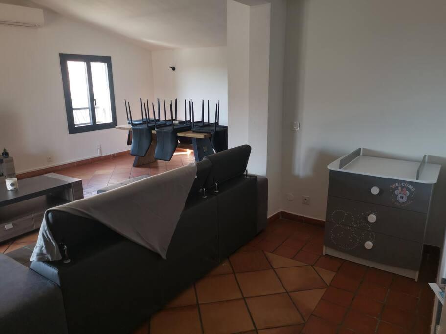 Haut De Villa Renovee En 2023 Saint-Maime Exteriér fotografie