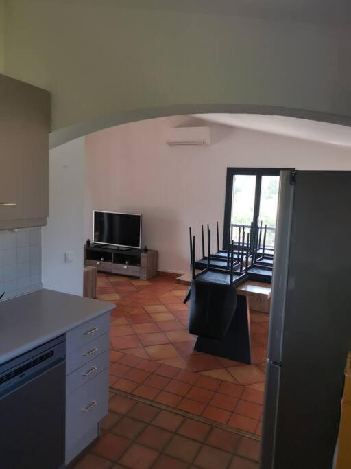 Haut De Villa Renovee En 2023 Saint-Maime Exteriér fotografie